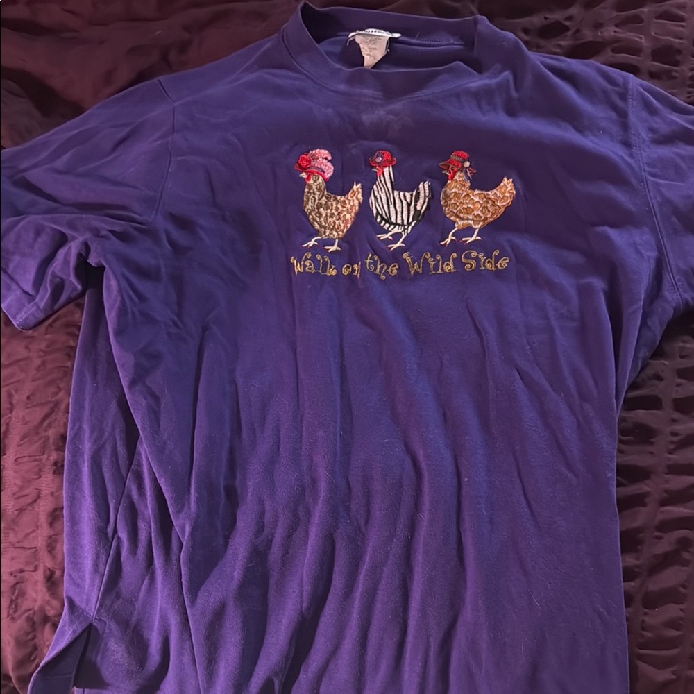Funny 90s Vintage Purple T-Shirt with Rooster Chicken Design